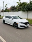 Honda Civic 2019 White - 3