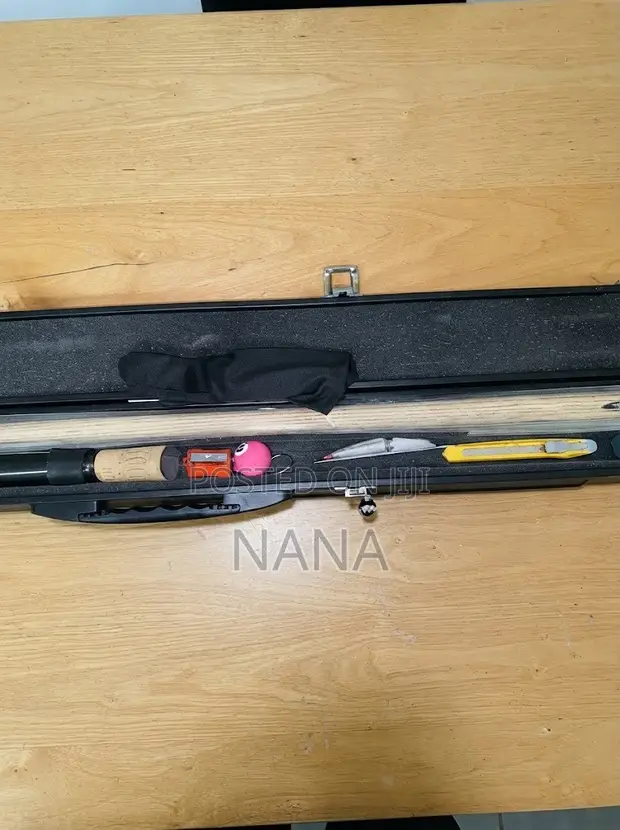 Professional 3/4 Split Ash Wood Snooker Cue Set with Hard Case - 1