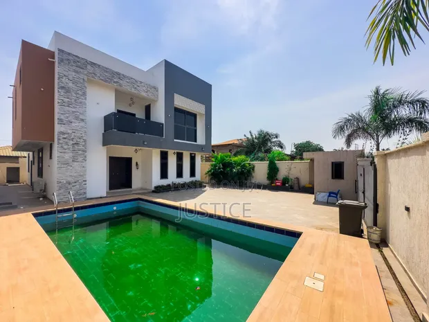 4 Bedroom Duplex for Sale in Nmai Dzorn - 1