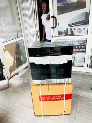 Kenwood 90cm Built-In Tempered Glass Oven