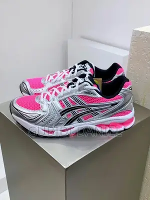 ASICS GEL-Kayano 14 - Pink / Silver