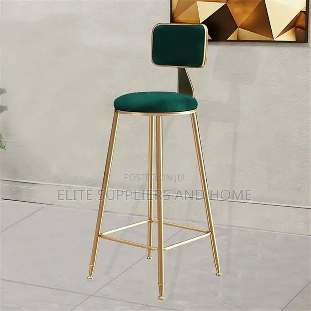 Bar Chair / Stool - 1
