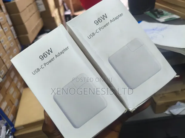 Apple 96W USB-C Power Adapter - 1