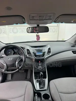 2016 Hyundai Elantra SE Sedan