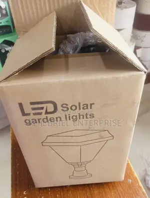 LED Solar Garden Light with Remote (RGB)