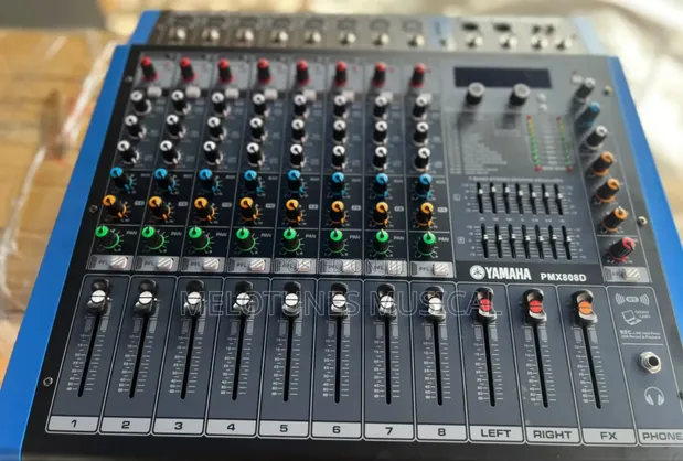 Yamaha PMX808D 8-Channel Powered Audio Mixer - 1