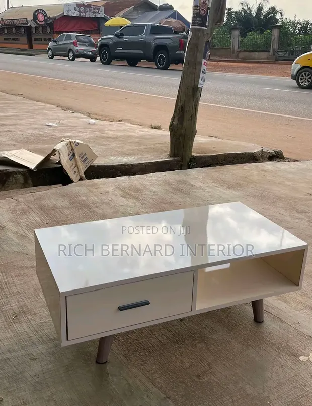 Modern Lux Center Table - 1