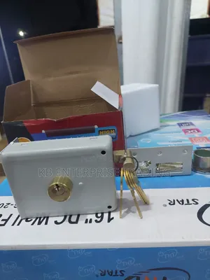 Heavy-Duty Horizontal Pull Rim Lock with Brass Cylinder