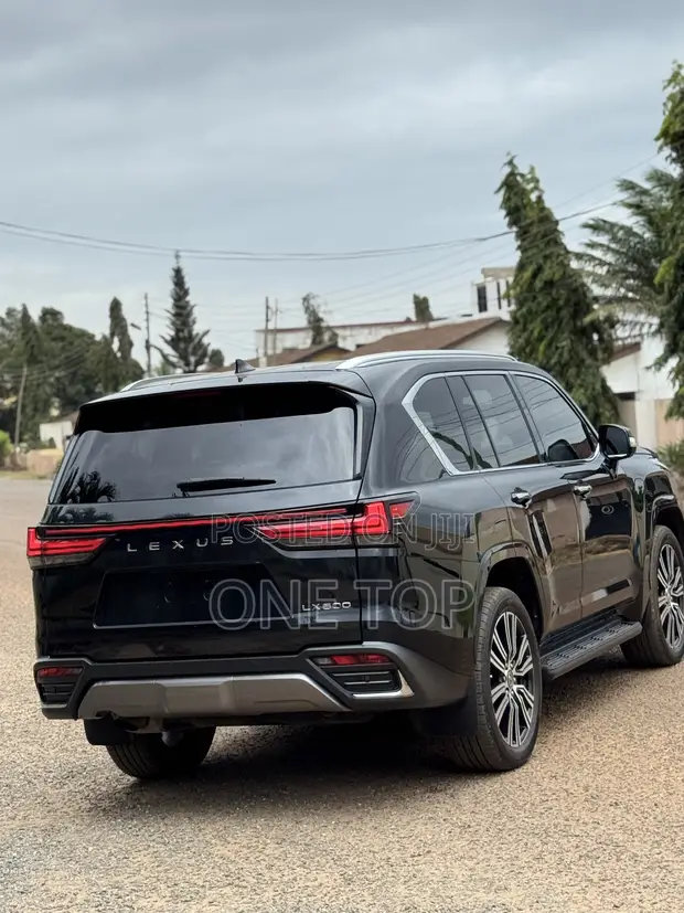 Lexus LX 600 2023 Black - 1