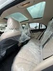 Mercedes-Benz C300 2019 White - 3