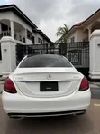 Mercedes-Benz C300 2019 White - 4