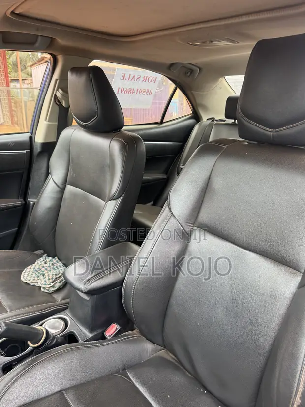 2015 Toyota Corolla S Premium Sedan - 1