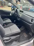 Toyota Vitz 1.3 AWD 5dr 2013 Silver - 4