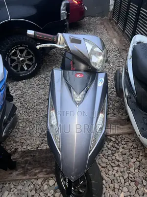 Kymco Xciting 2017 Silver Scooter
