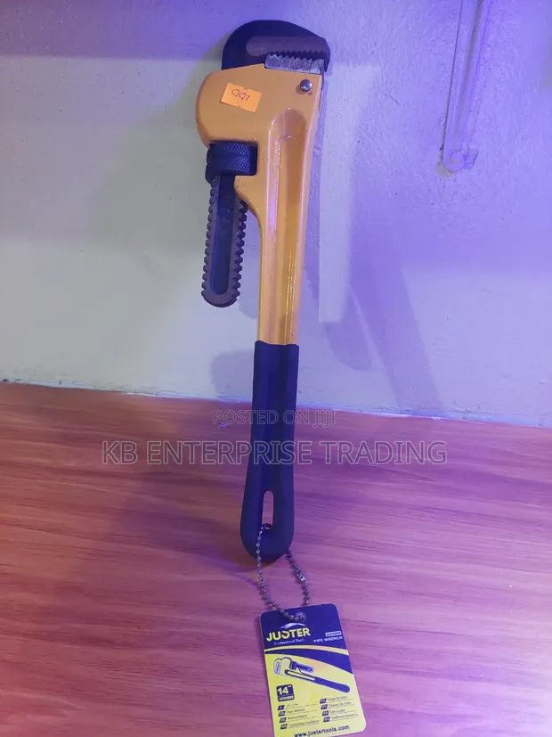 Juster Professional Tools JLD10004 Pipe Wrench - 1