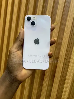 Apple iPhone 13 128GB White