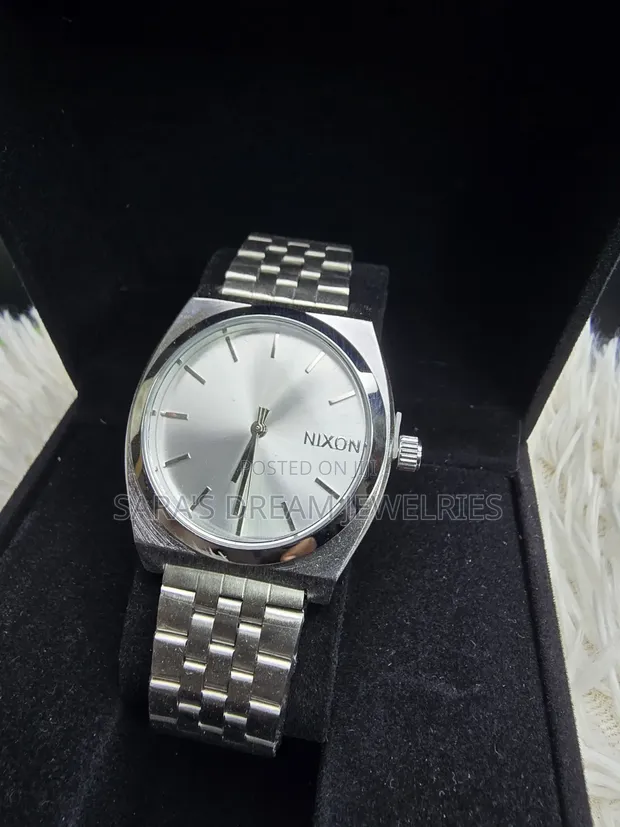 Nixon Silver-Colour Wristwatch - 1