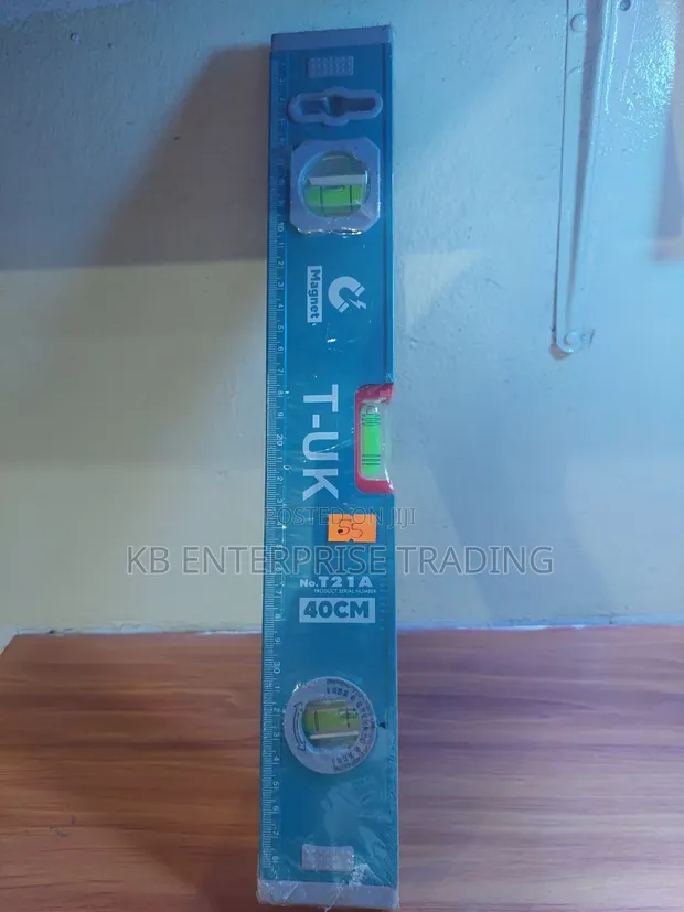 T-UK 40cm Magnetic Spirit Level (T21A) - 1