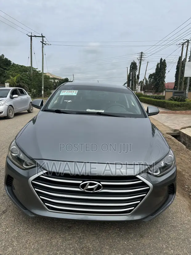 2017 Hyundai Elantra SE Sedan - Gray - 1