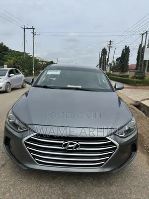 2017 Hyundai Elantra SE Sedan - Gray
