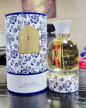 Petra by Lattafa Eau de Parfum - 100ml