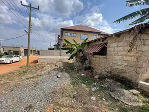 40ft by 90ft Plot for Sale - Ga East Municipal