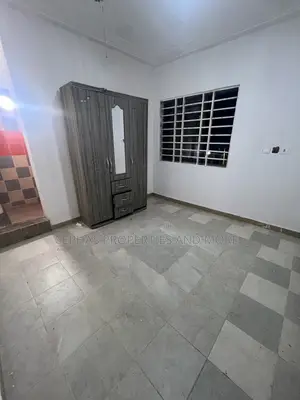 2-Bedroom Apartment for Rent in Ashomang Estate