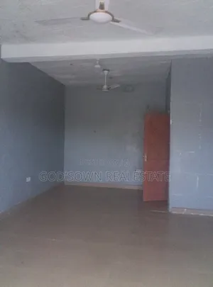 Roadside Shop for Rent in Kasoa
