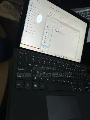Dell Latitude 5290 2-in-1 Laptop