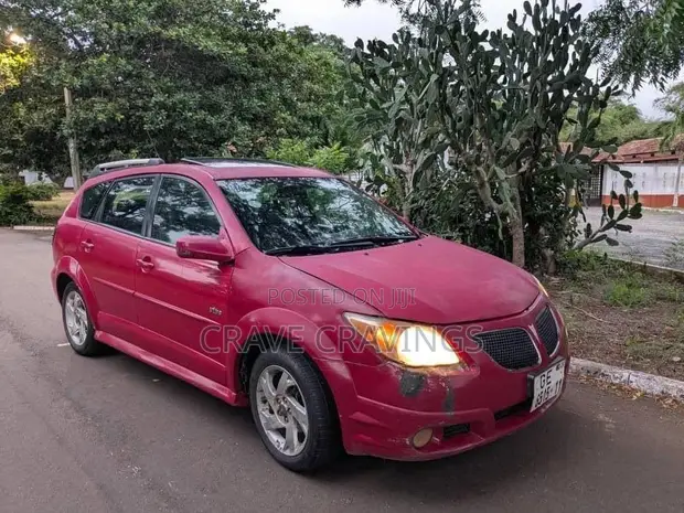 Pontiac Vibe 2009 Red - 1