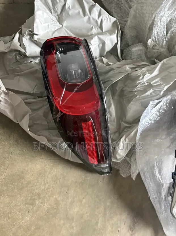 Mazda CX-5 Tail Light (2024-2025) - 1