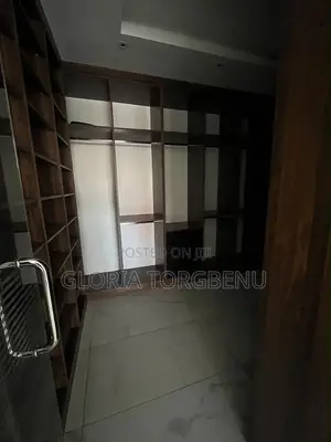 5 Bedroom Penthouse for Rent in East Legon