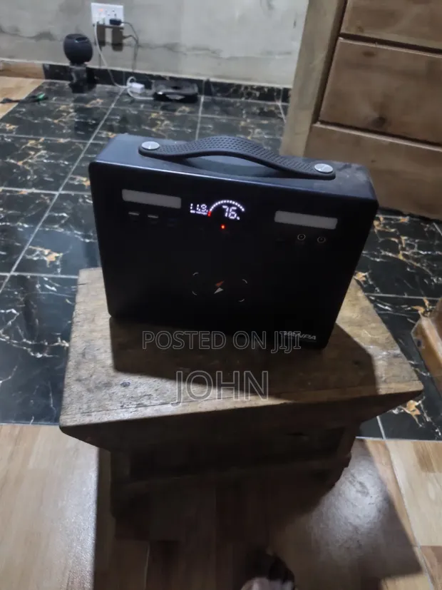 Portable Power Station 700W - 1