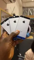 Apple iPhone SE (1st Gen) 32GB - 3