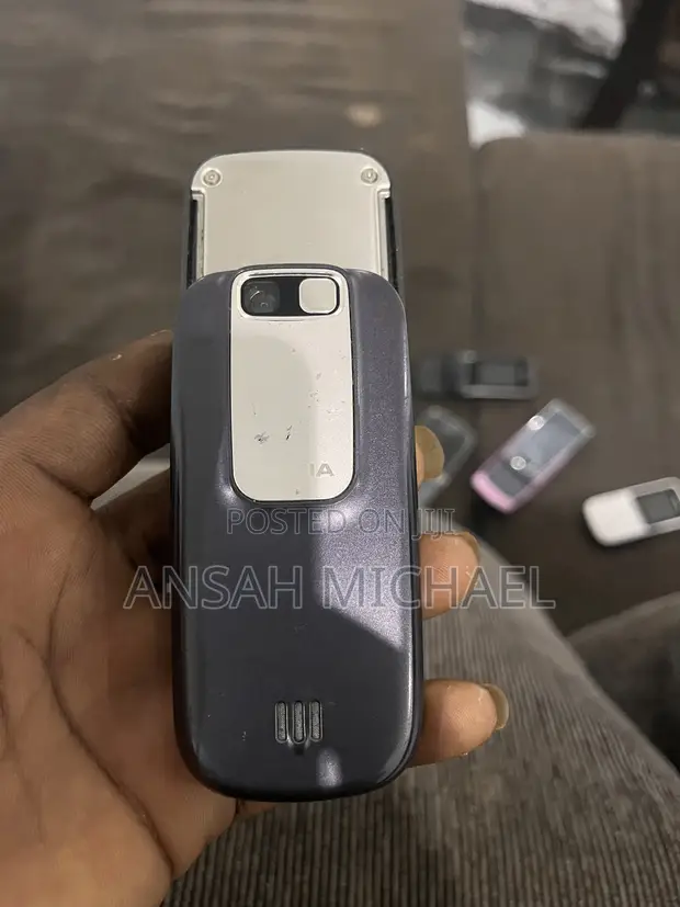Nokia 106 Black - 1