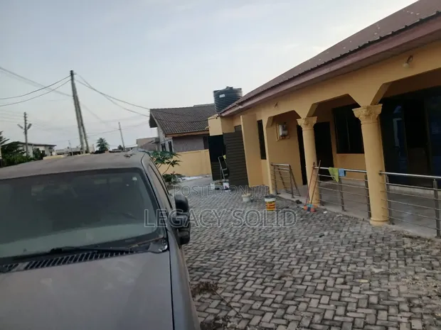 5-Bedroom House for Rent in Baatsona Total, Spintex - 1