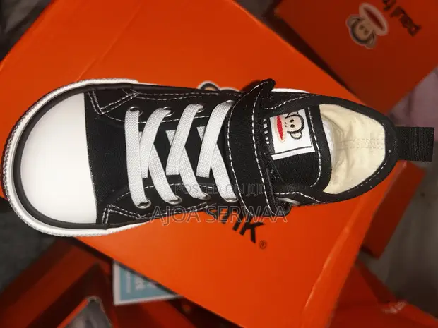 Unisex Kids ID Sneakers - Size 25 - 1
