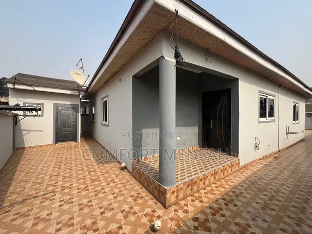 3-Bedroom House for Rent in Ashom Properties, Adjiringano/Ogbajo - 1