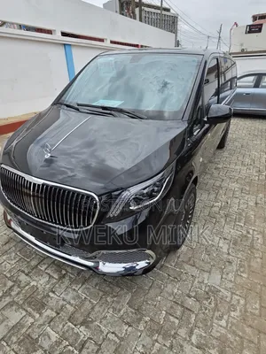 Mercedes-Benz V-Class 2023 Maybach Spec