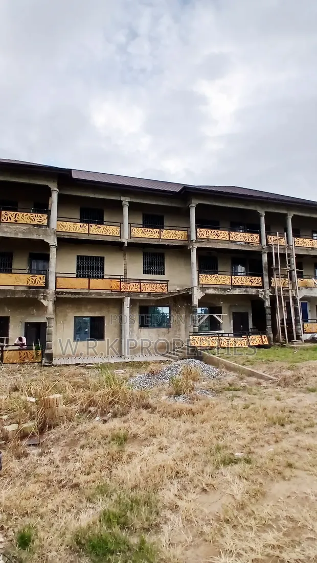 2-Bedroom Apartment for Rent in Apenkwa Estate, Koforidua - 1