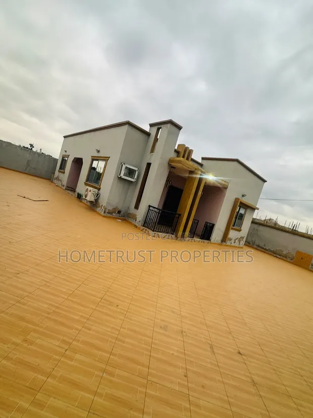 2 Bedroom House for Rent in Ga Odumase Sonitra, Amasaman - 1