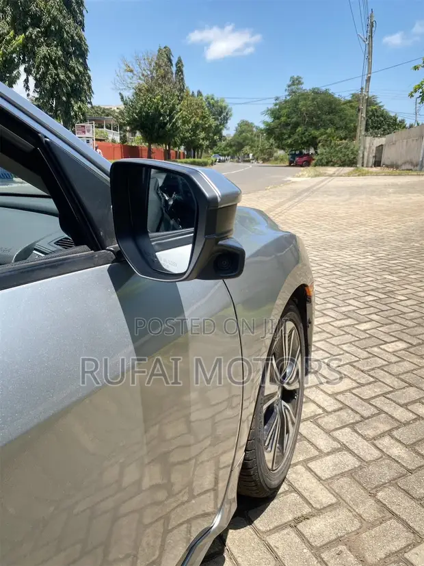 2017 Honda Civic EX 4dr Hatchback (1.5L) - 1