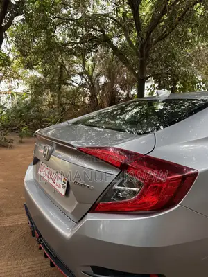 2016 Honda Civic Touring Sedan (1.5L)