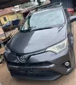 Toyota RAV4 XLE AWD 2017 Gray - 5