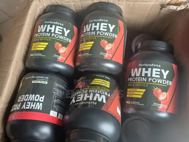Nurturenova Whey Protein - Strawberry Flavor - 1