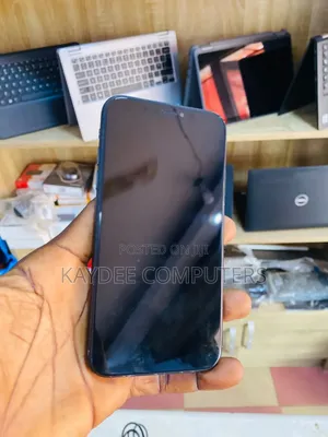 Apple iPhone XR 128GB Black