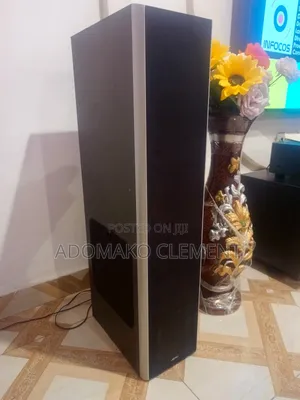 Onkyo Home Theater System with Harman Kardon Woofer