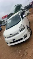 Toyota Voxy X 4WD 8-Seater 2012 - 1