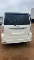 Toyota Voxy X 4WD 8-Seater 2012 - 3