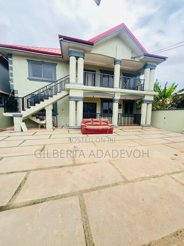 2 Bedroom Apartment for Rent in Adenta, Amrahia - 1